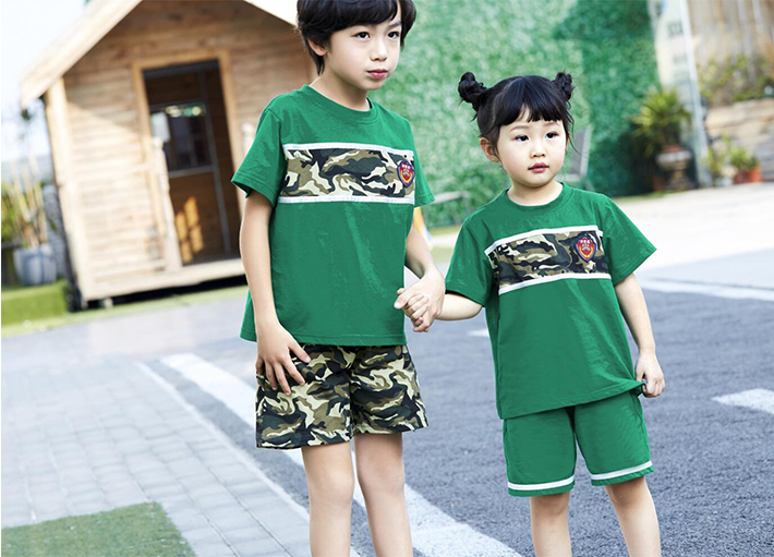 不少的家長找幼兒園園服廠家詢問如何預(yù)防園服縮水